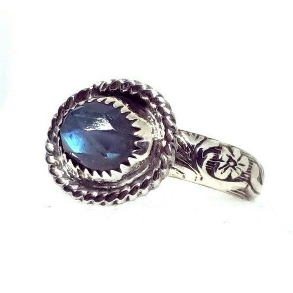 Dark blue labradorite crystal ring handmade sterling silver 925 size 5.75